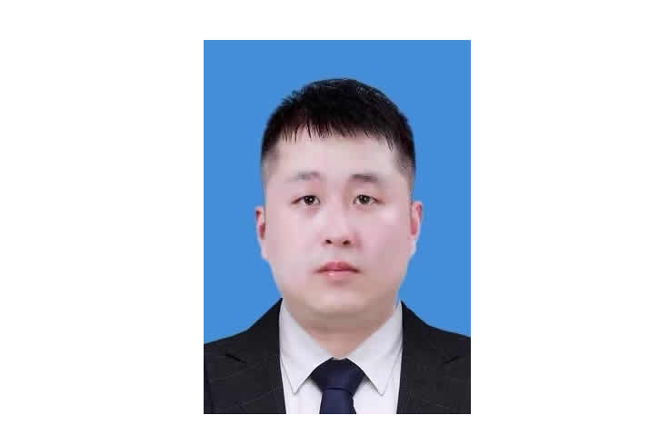 優秀青年